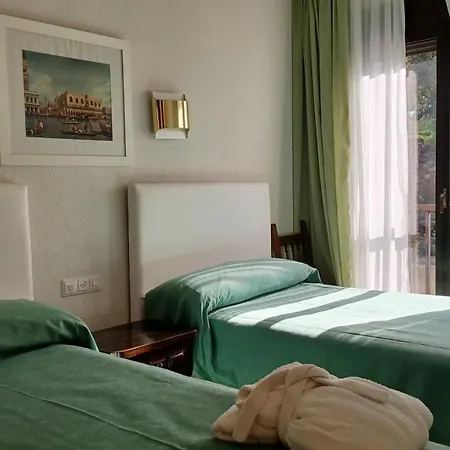 Banos De Ledesma Apartment Salamanca