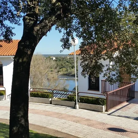 Baños De Ledesma Apartamento *