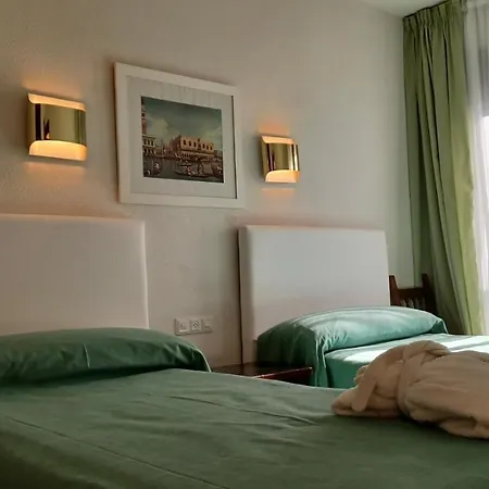 Baños De Ledesma Salamanca