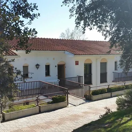 Banos De Ledesma Апартаменты Саламанка