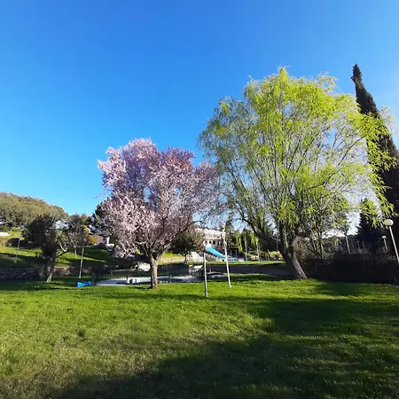 Апартаменты Banos De Ledesma *