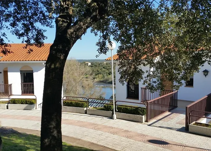 Banos De Ledesma 公寓 *