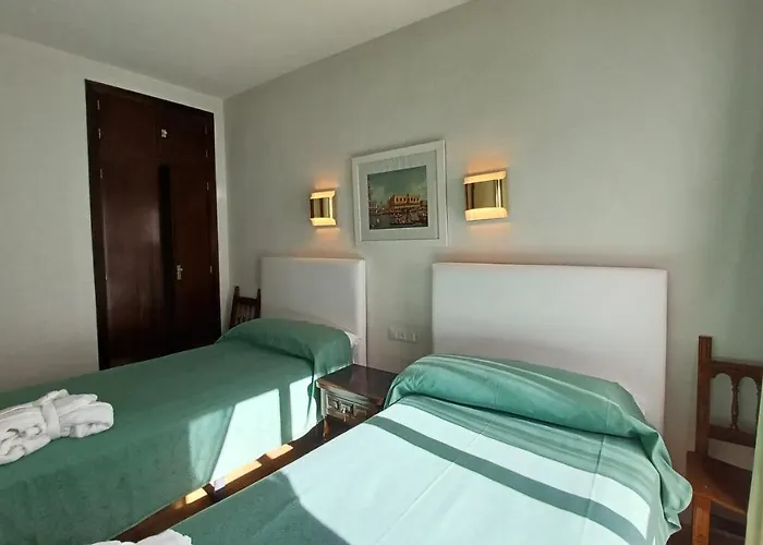 Banos De Ledesma Apartment *