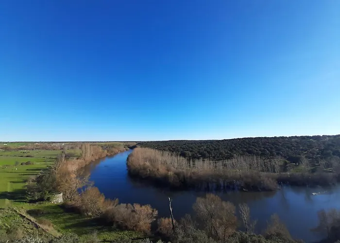 Banos De Ledesma Apartment *